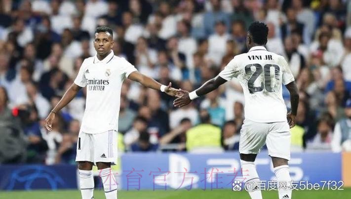 法媒:皇马切尔西巴黎均有意约罗 但球员更愿去皇马